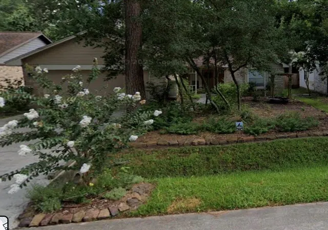 Photo 27 of Sale Pending at 20 Edgewood Forest Ct, Spring, TX 77381 | MLS# 45454046 | Listing updated on 2026-09-13