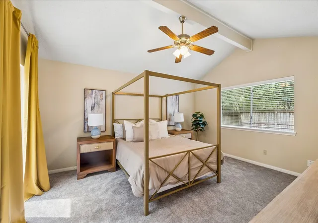 Photo 3 of Sale Pending at 20 Edgewood Forest Ct, Spring, TX 77381 | MLS# 45454046 | Listing updated on 2026-09-13