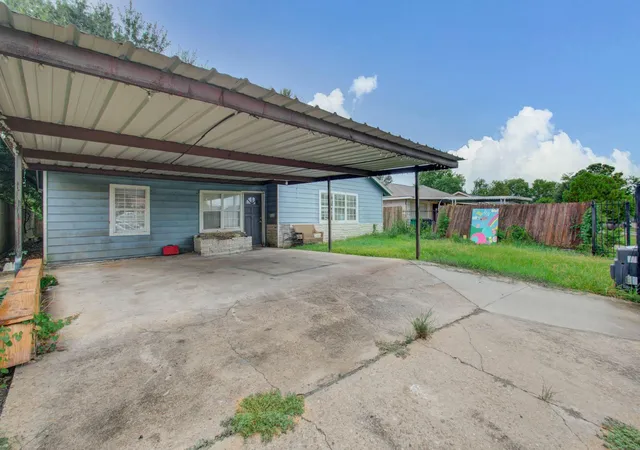 Photo 3 of Single family home for sale at 1203 Ruell St, Houston, TX 77017 | MLS# 54607338 | Listing updated on 2026-10-02