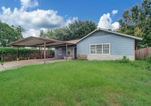 Photo 4 of Single family home for sale at 1203 Ruell St, Houston, TX 77017 | MLS# 54607338 | Listing updated on 2026-10-02