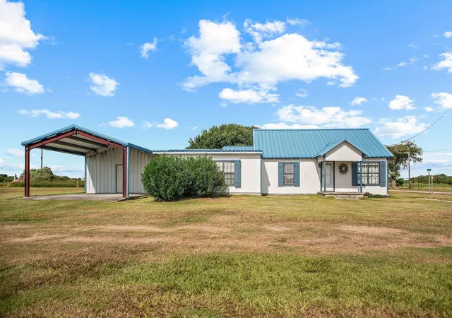 Photo 3 of Sale Pending at 124 Hopper Rd, Austwell, TX 77950 | MLS# 19168774 | Listing updated on 2026-09-16
