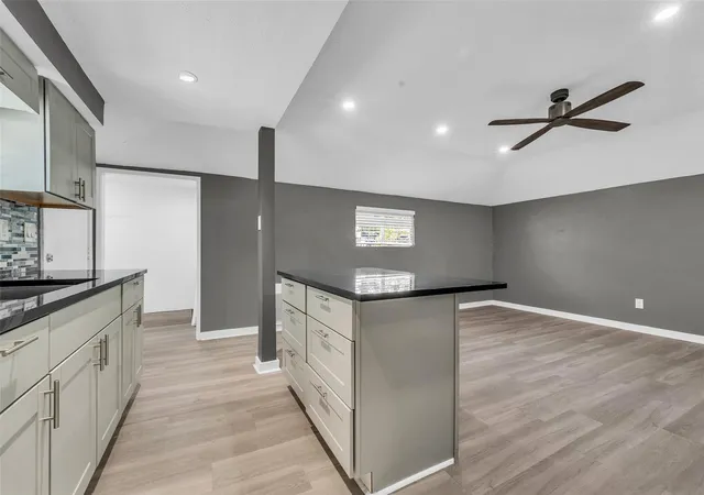 Photo 3 of Single family home for sale at 8043 Zimmermann Dr, Houston, TX 77088 | MLS# 34414769 | Listing updated on 2026-09-16