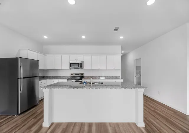 Photo 2 of Single family home for sale at 6315 Kerry Highlands Way, Porter, TX 77365 | MLS# 15596556 | Listing updated on 2026-09-17