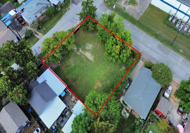 Photo 4 of Land for sale at 4404 Gano St, Houston, TX 77009 | MLS# 72914139 | Listing updated on 2026-09-11