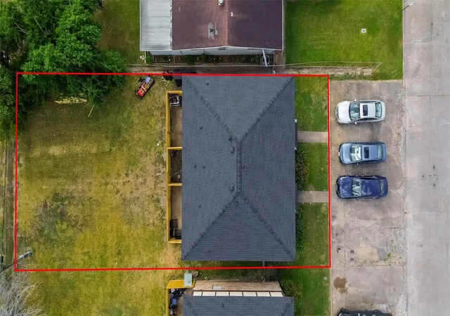 Photo 3 of Single family home for sale at 1408 Edward Dr, South Houston, TX 77587 | MLS# 8299198 | Listing updated on 2026-09-03
