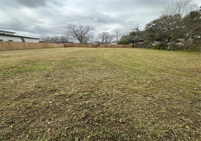 Photo 3 of Land for sale at 0 Danube St, Houston, TX 77051 | MLS# 21738146 | Listing updated on 2026-09-22