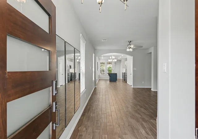 Photo 3 of Single family home for sale at 29836 Woodsons Edge Way, Spring, TX 77386 | MLS# 35332957 | Listing updated on 2026-10-09