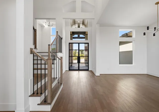Photo 3 of Single family home for sale at 11019 Stonegate Ct, Missouri City, TX 77459 | MLS# 46492245 | Listing updated on 2026-10-06