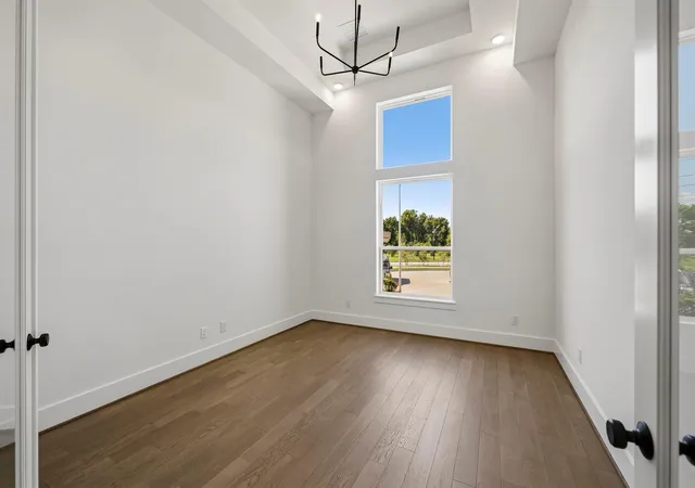 Photo 3 of Single family home for sale at 11019 Stonegate Ct, Missouri City, TX 77459 | MLS# 46492245 | Listing updated on 2026-10-06