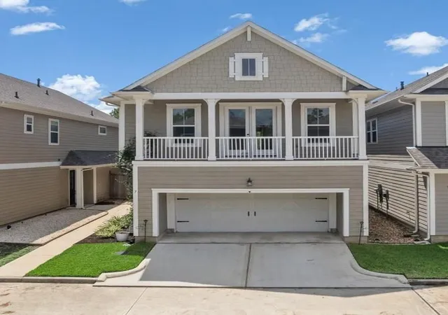 Photo 1 of Single family home for sale at 7 Thorpe Ln, Spring, TX 77389 | MLS# 84936754 | Listing updated on 2026-09-05