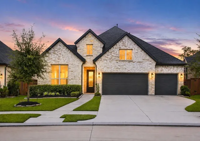 Photo 3 of Single family home for sale at 12014 Parsifal Crk Rd, Humble, TX 77346 | MLS# 92675665 | Listing updated on 2026-10-07