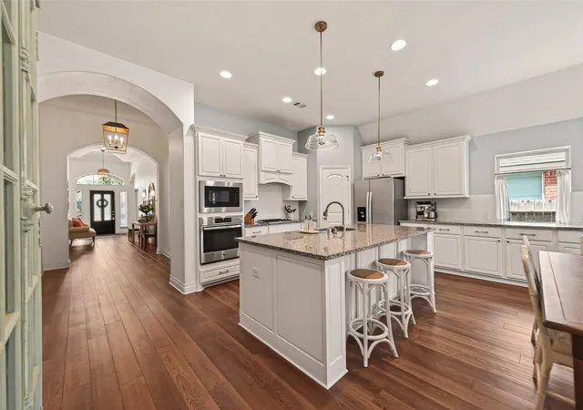 Photo 1 of Sale Pending at 2919 River Flower Ln, Richmond, TX 77406 | MLS# 98639446 | Listing updated on 2026-09-10