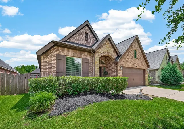 Photo 3 of Sale Pending at 2919 River Flower Ln, Richmond, TX 77406 | MLS# 98639446 | Listing updated on 2026-09-10