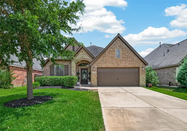 Photo 4 of Sale Pending at 2919 River Flower Ln, Richmond, TX 77406 | MLS# 98639446 | Listing updated on 2026-09-10