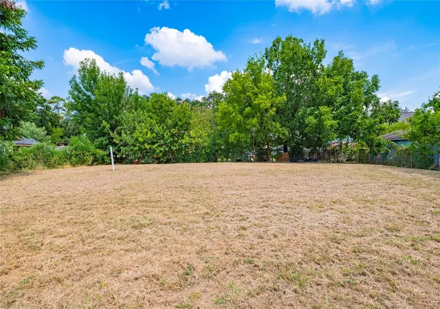 Photo 1 of Land for sale at 4503 Collingsworth St, Houston, TX 77026 | MLS# 33748882 | Listing updated on 2026-10-06