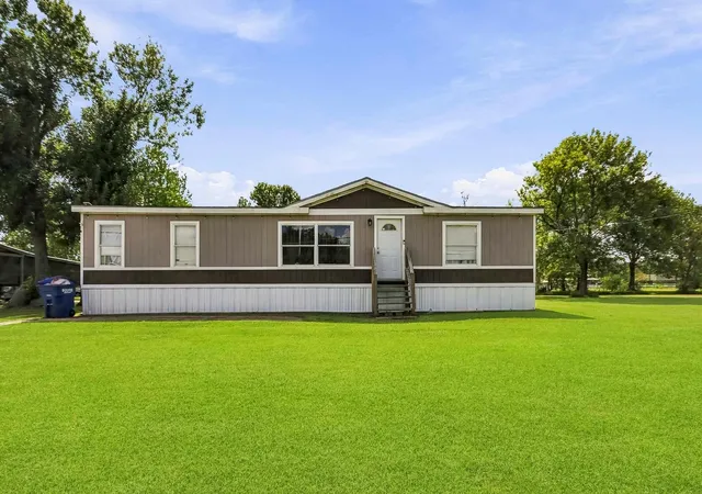 Photo 1 of Single family home for sale at 7126 Mourning Dr, Baytown, TX 77521 | MLS# 14641690 | Listing updated on 2026-09-24