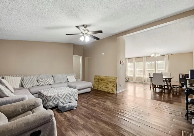 Photo 3 of Single family home for sale at 7126 Mourning Dr, Baytown, TX 77521 | MLS# 14641690 | Listing updated on 2026-09-24