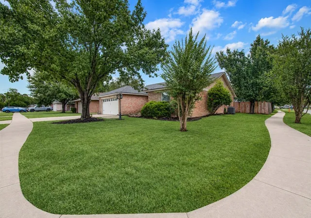 Photo 2 of Sale Pending at 3731 Nutwood Ln, Spring, TX 77389 | MLS# 50168132 | Listing updated on 2026-09-15