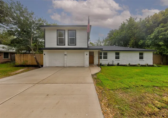 Photo 2 of Single family home for sale at 3115 Michael St, Bacliff, TX 77518 | MLS# 53948640 | Listing updated on 2026-09-22
