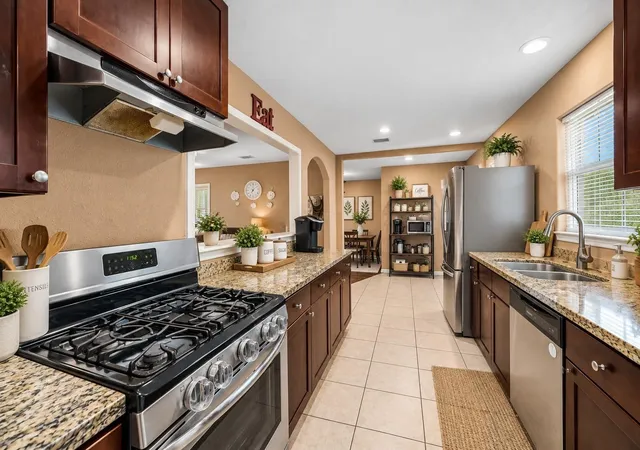 Photo 2 of Single family home for sale at 15537 Woodforest Blvd, Channelview, TX 77530 | MLS# 77158025 | Listing updated on 2026-09-28