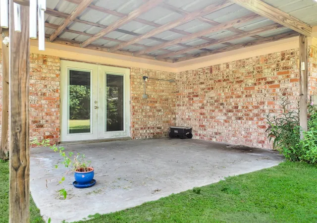 Photo 43 of Sale Pending at 1438 W Palm Dr, Winnie, TX 77665 | MLS# 90668011 | Listing updated on 2026-09-27