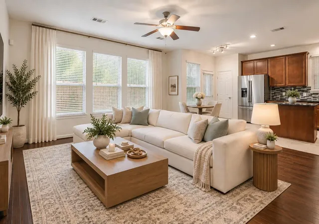 Photo 3 of Single family home for sale at 10043 Fallen Woods Dr, Houston, TX 77080 | MLS# 80735193 | Listing updated on 2026-10-07