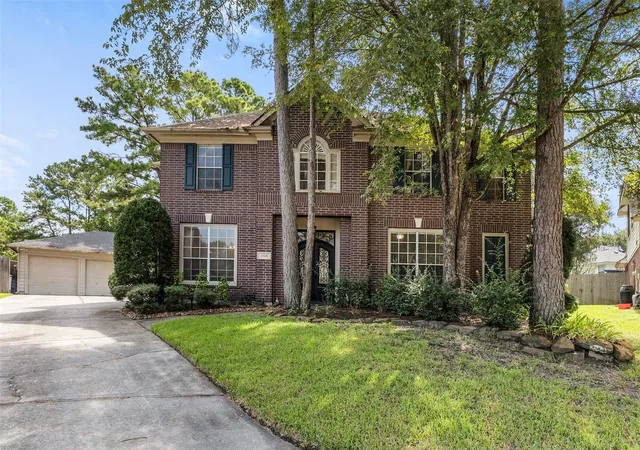 Photo 1 of Sale Pending at 4926 Berry Knoll Ct, Kingwood, TX 77345 | MLS# 13816931 | Listing updated on 2026-10-03