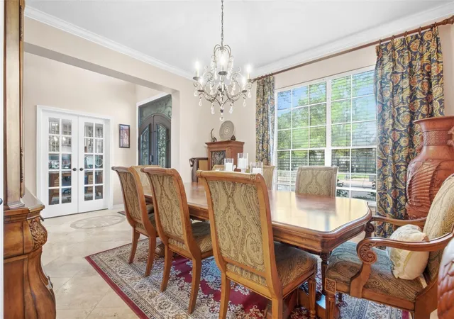 Photo 4 of Sale Pending at 4926 Berry Knoll Ct, Kingwood, TX 77345 | MLS# 13816931 | Listing updated on 2026-10-03