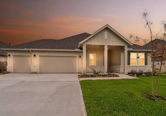 Photo 1 of Single family home for sale at 11402 Old Fashion Cir, Mont Belvieu, TX 77535 | MLS# 97664222 | Listing updated on 2026-10-09