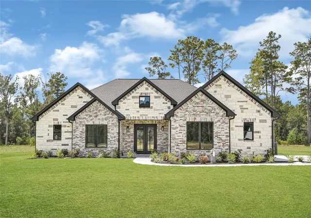 Photo 2 of Single family home for sale at 15020 Tybee Ln, Conroe, TX 77306 | MLS# 95549334 | Listing updated on 2026-09-12