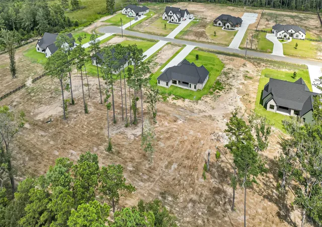 Photo 32 of Single family home for sale at 15020 Tybee Ln, Conroe, TX 77306 | MLS# 95549334 | Listing updated on 2026-09-12