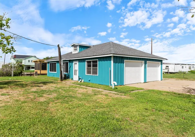 Photo 2 of Single family home for sale at 26616 Fm 457, Bay City, TX 77414 | MLS# 28111918 | Listing updated on 2026-09-23