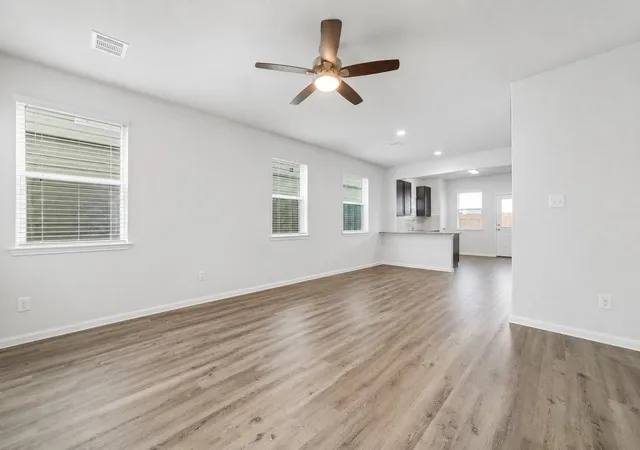 Photo 4 of Single family home for sale at 4910 Blue Jacaranda Way, Spring, TX 77373 | MLS# 67796520 | Listing updated on 2026-09-18