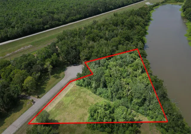 Photo 1 of Land for sale at 8630 Thornberry Holw Ct, Missouri City, TX 77459 | MLS# 18474915 | Listing updated on 2026-08-31