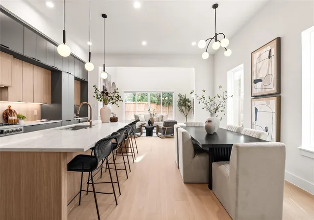 Photo 4 of Sale Pending at 409 Walton St #B, Houston, TX 77009 | MLS# 54747421 | Listing updated on 2026-09-17