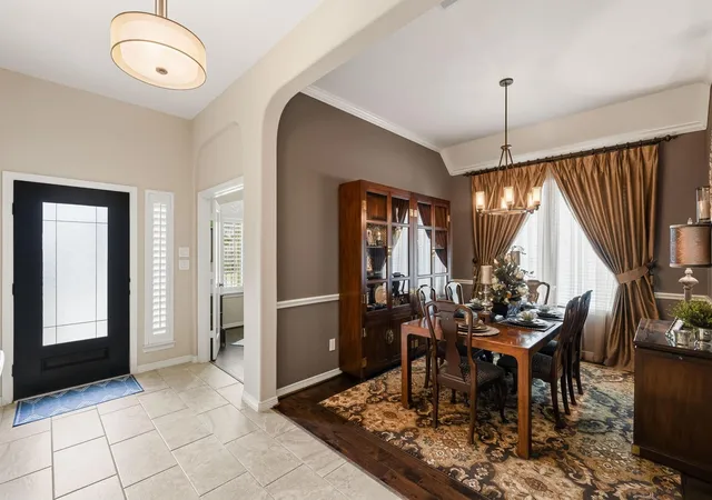 Photo 4 of Single family home for sale at 10034 Foggy River, Missouri City, TX 77459 | MLS# 61780558 | Listing updated on 2026-09-24