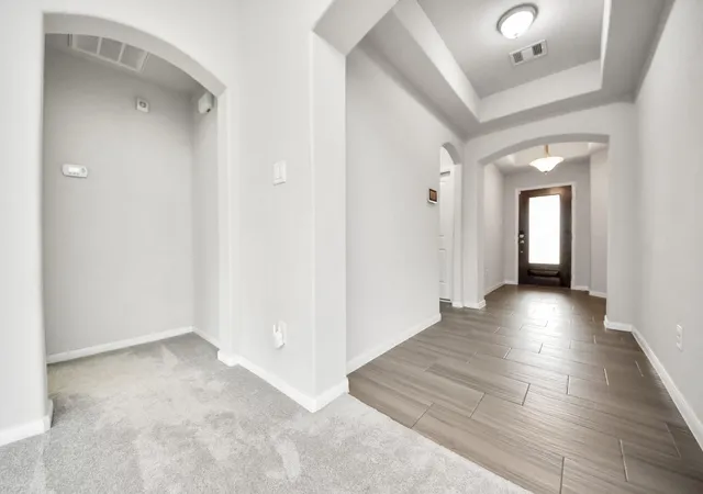 Photo 3 of Single family home for sale at 731 Rim Water Dr, Alvin, TX 77511 | MLS# 2983544 | Listing updated on 2026-09-17