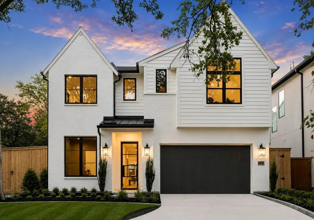 Photo 1 of Single family home for sale at 2250 Bartlett St, Houston, TX 77098 | MLS# 87179602 | Listing updated on 2026-09-14
