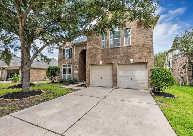Photo 2 of Single family home for sale at 3219 Legends Mist Dr, Spring, TX 77386 | MLS# 66314999 | Listing updated on 2026-09-12