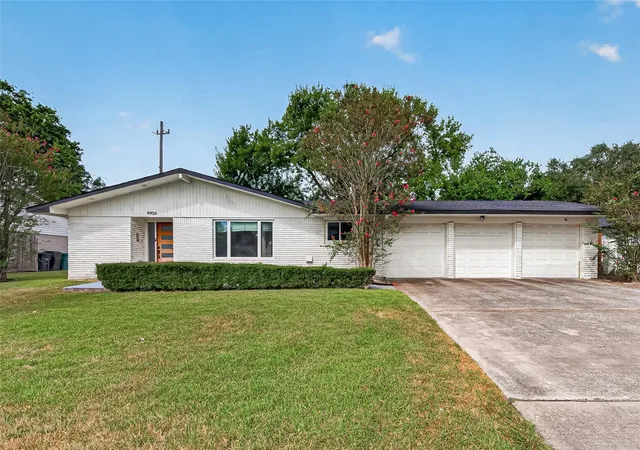 Photo 1 of Single family home for sale at 9906 Cliffwood Dr, Houston, TX 77096 | MLS# 54584435 | Listing updated on 2026-10-05
