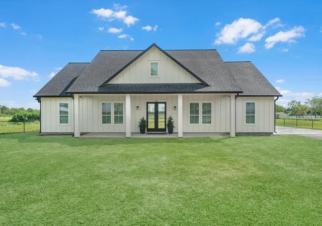Photo 1 of Single family home for sale at 15926 Bohemian Hall Rd, Crosby, TX 77532 | MLS# 36772418 | Listing updated on 2026-10-04