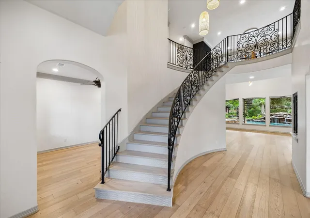 Photo 3 of Mansion for sale at 4806 Copper Manor Ct, Katy, TX 77494 | MLS# 70410774 | Listing updated on 2026-09-26