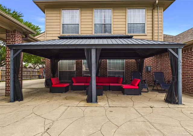 Photo 3 of Single family home for sale at 3604 Briscoe, Pearland, TX 77584 | MLS# 39402597 | Listing updated on 2026-09-12
