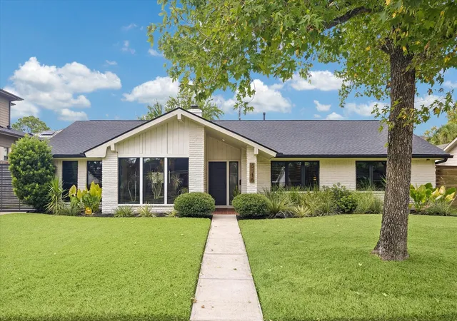 Photo 1 of Sale Pending at 5110 Loch Lomond Dr, Houston, TX 77096 | MLS# 8120781 | Listing updated on 2026-09-14