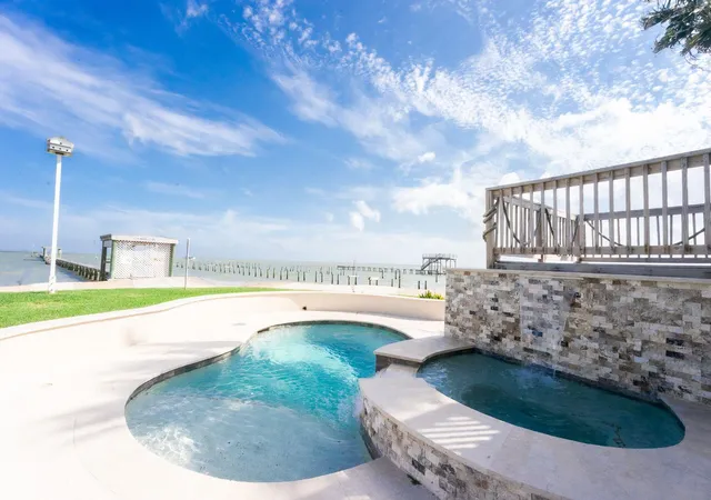 Photo 3 of Single family home for sale at 1417 8th Street, Dickinson, TX 77539 | MLS# 78835591 | Listing updated on 2026-09-18