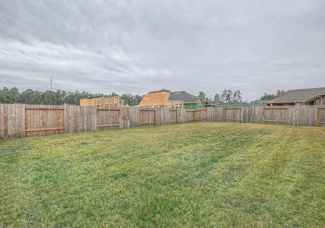 Photo 25 of Single family home for sale at 1530 Heartwood Dr, Conroe, TX 77384 | MLS# 86862988 | Listing updated on 2026-09-08