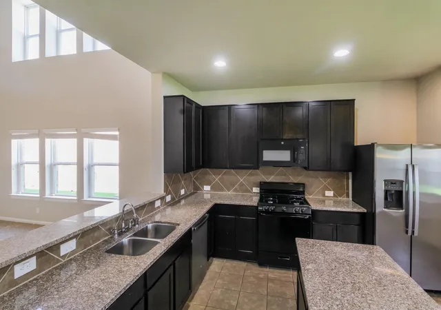 Photo 4 of Single family home for sale at 7901 Beryl Ct, Texas City, TX 77591 | MLS# 59508133 | Listing updated on 2026-09-20