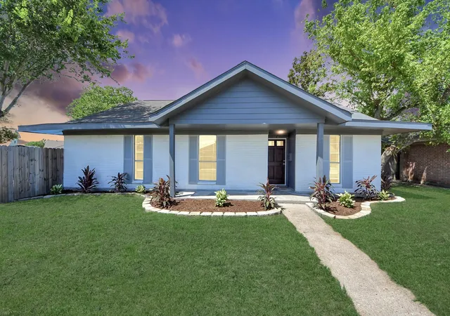 Photo 1 of Single family home for sale at 6301 Sioux Dr, Pasadena, TX 77503 | MLS# 8403898 | Listing updated on 2026-09-23