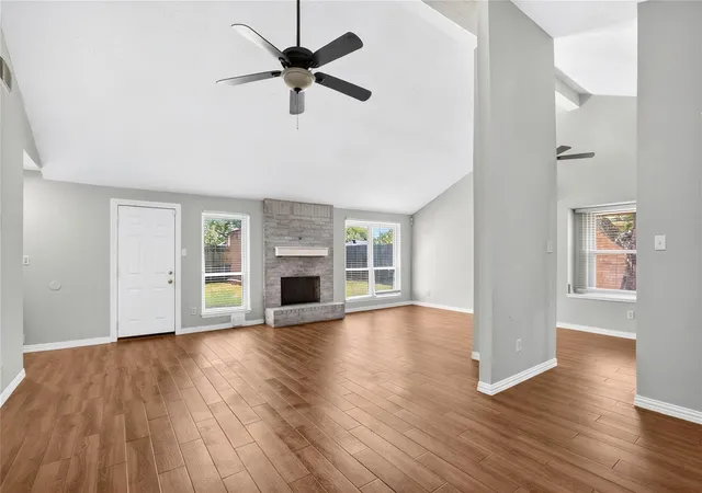 Photo 3 of Single family home for sale at 7823 Chasecreek Dr, Missouri City, TX 77489 | MLS# 83777267 | Listing updated on 2026-09-23