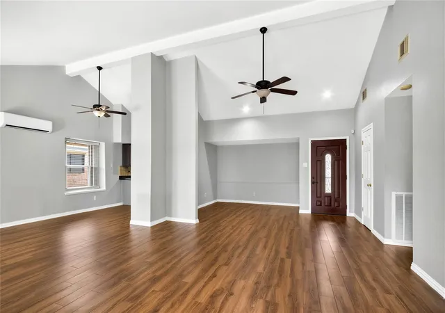 Photo 4 of Single family home for sale at 7823 Chasecreek Dr, Missouri City, TX 77489 | MLS# 83777267 | Listing updated on 2026-09-23